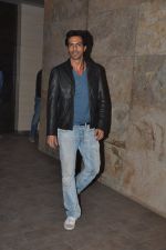 Arjun Rampal at Inkaar Special screening by Arjun Rampal in Mumbai on 14th Jan 2013 (17).JPG